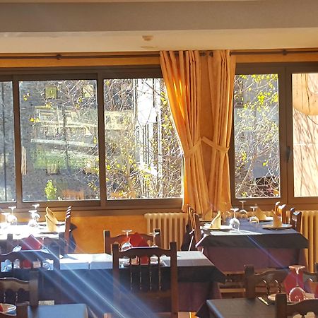 Hotel Sucara La Cortinada Bagian luar foto