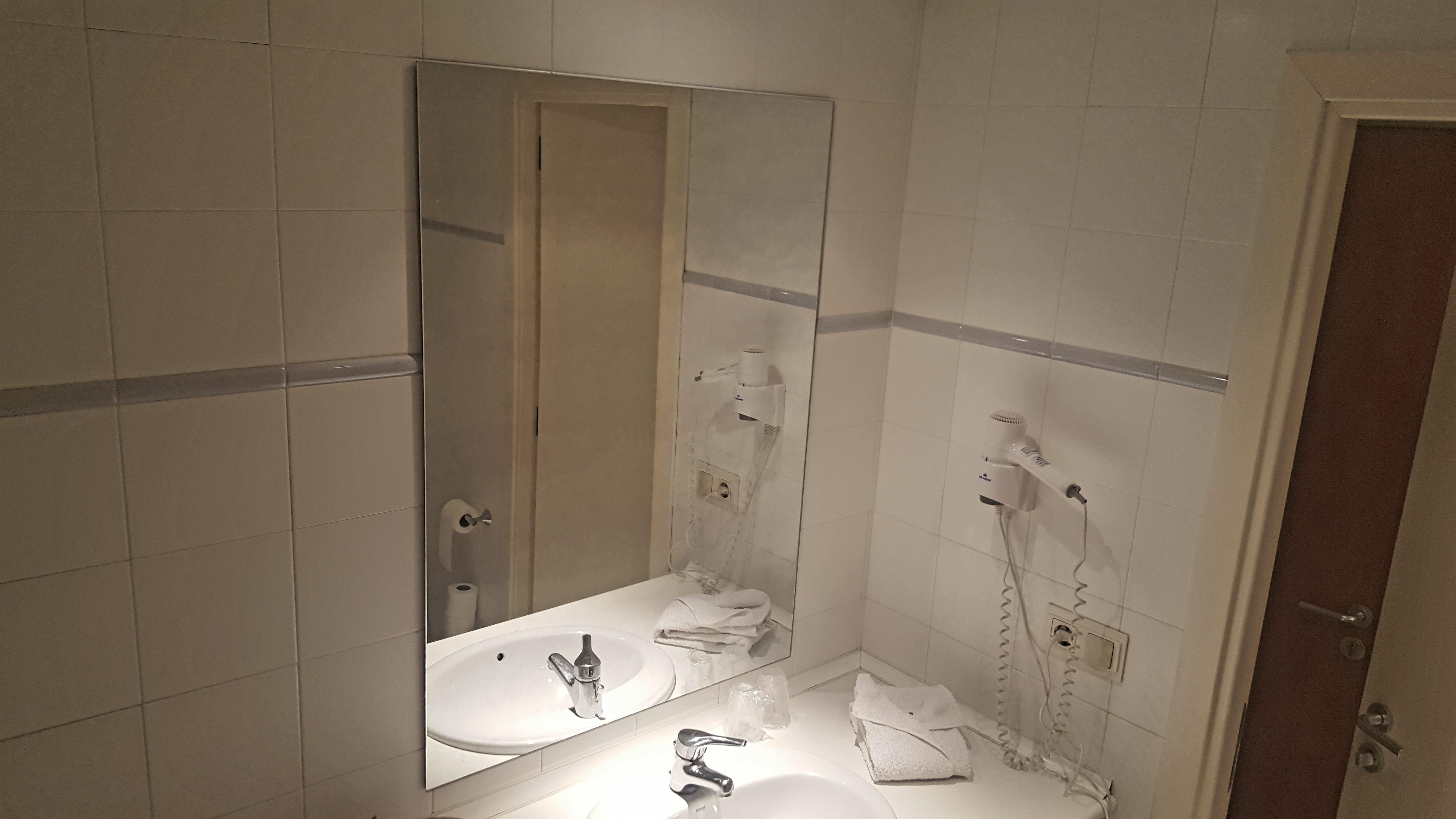 Hotel Sucara La Cortinada Bagian luar foto