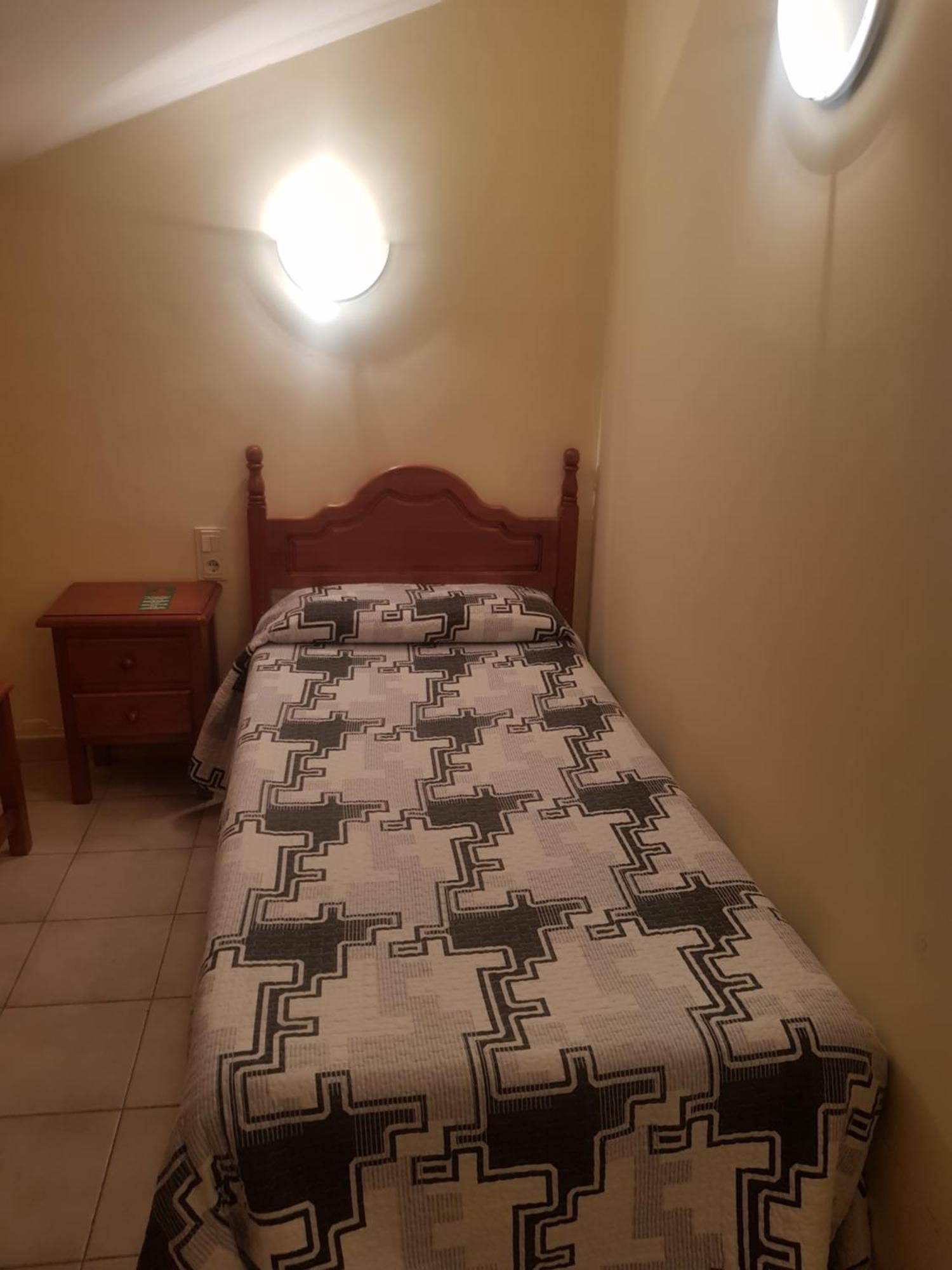 Hotel Sucara La Cortinada Bagian luar foto